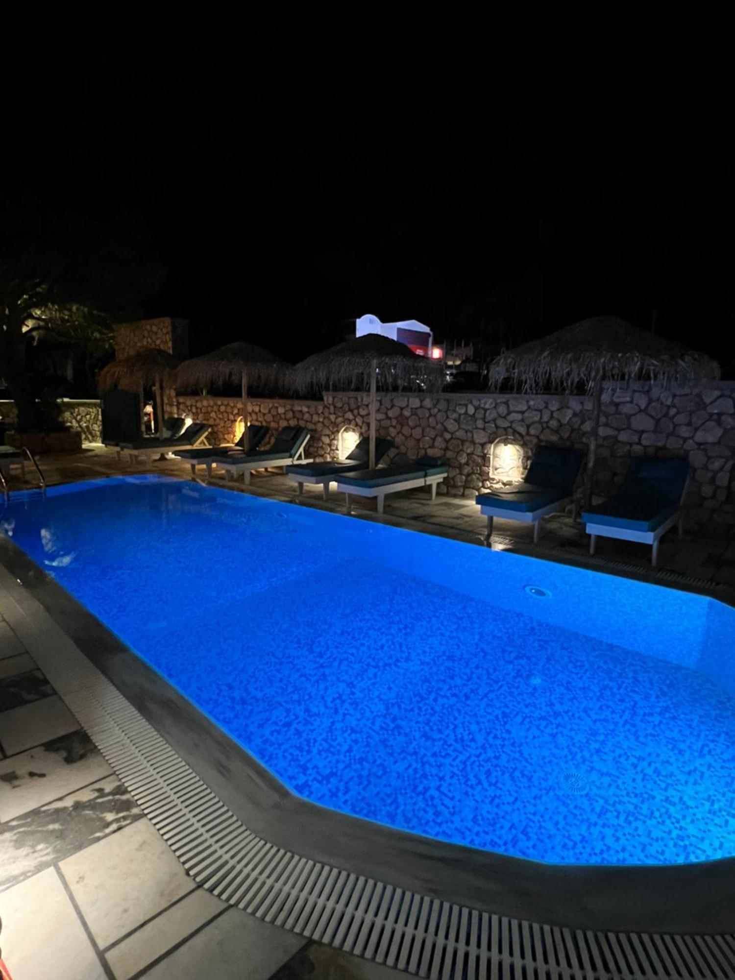 Santa Magia Hotel Kamari  Exterior photo